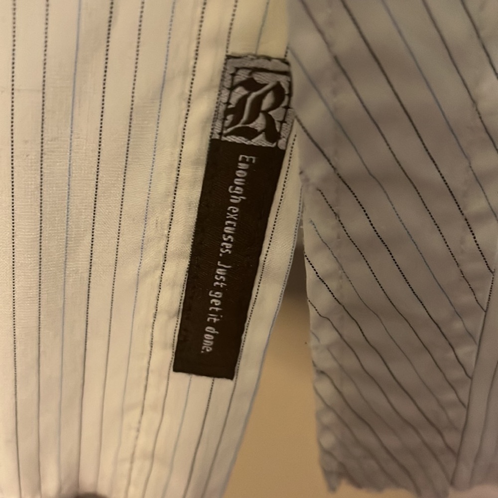Roar button down - Picture 5 of 7